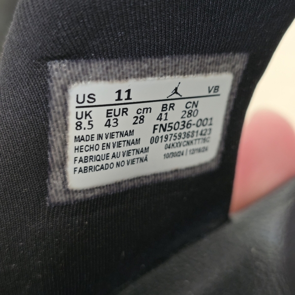 Nike Womens Jordan Deja Sandals Black Gold Shoes FN5036-001 Size 11 NEW - Picture 11 of 11